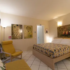Apartment Casa Lisander, Lecco
